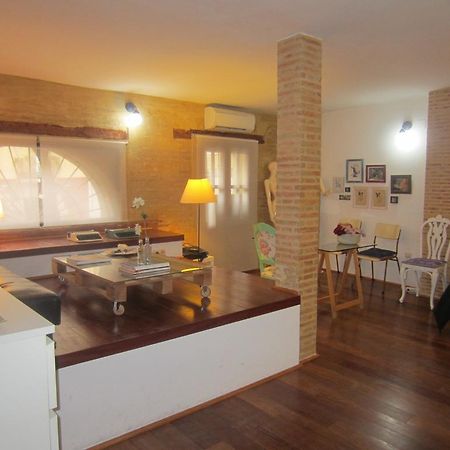 Living Valencia Studio Serranos Apartment Bilik gambar